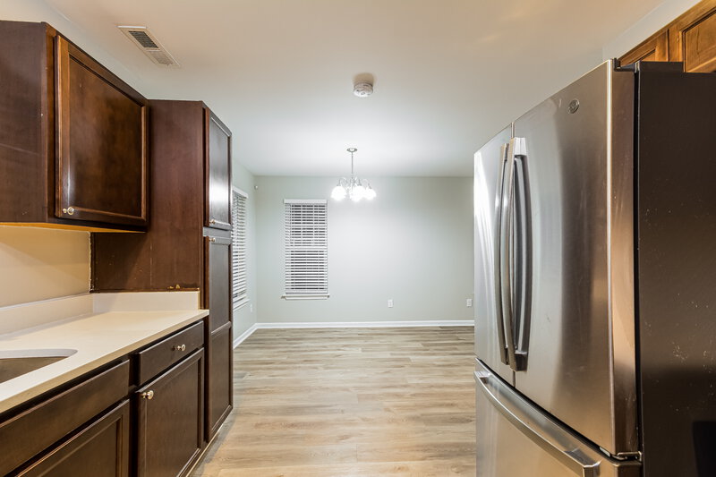 2,800/Mo, 821 Skinner Dr Raleigh, NC 27610 Kitchen View 2