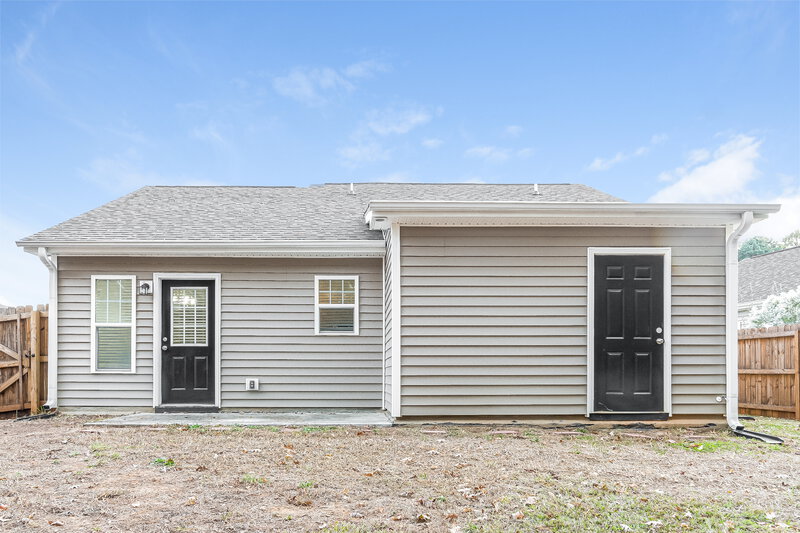 2,800/Mo, 821 Skinner Dr Raleigh, NC 27610 Rear View