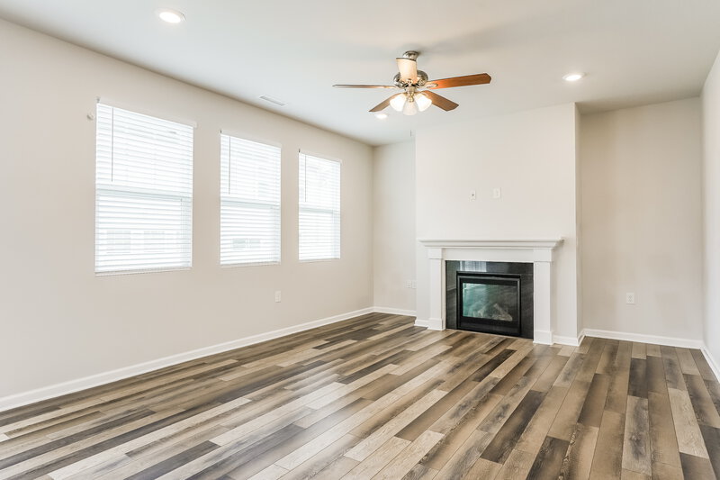 1,930/Mo, 534 Dawley Dr Fuquay Varina, NC 27526 Living Room View