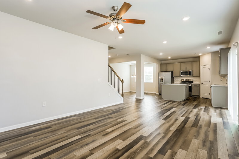 1,930/Mo, 534 Dawley Dr Fuquay Varina, NC 27526 Living Room View 2