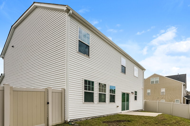 1,930/Mo, 534 Dawley Dr Fuquay Varina, NC 27526 Rear View