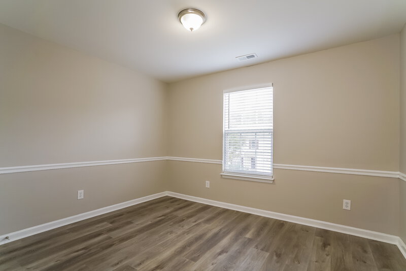 2,070/Mo, 3928 Tyler Bluff Ln Raleigh, NC 27616 Bedroom View 4