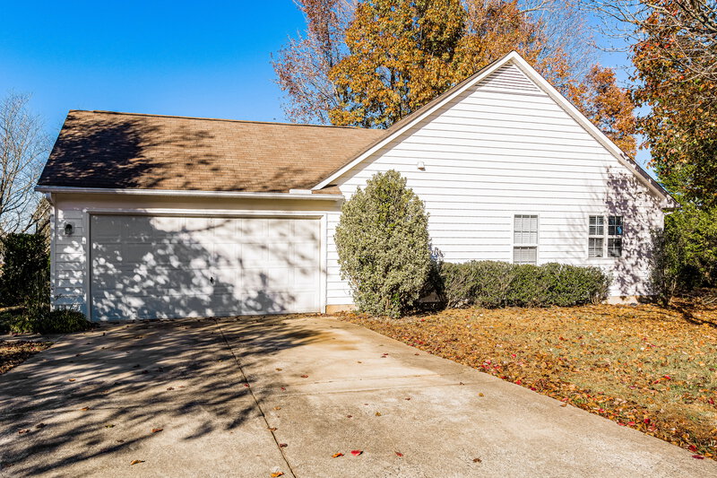 2,110/Mo, 300 Stonecreek Dr Apex, NC 27539 External View