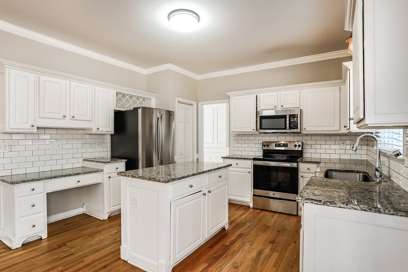 2,355/Mo, 3617 Dewing Dr Raleigh, NC 27616 Misc View 5