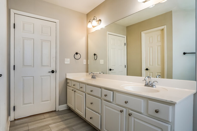 2,355/Mo, 3617 Dewing Dr Raleigh, NC 27616 Misc View 13