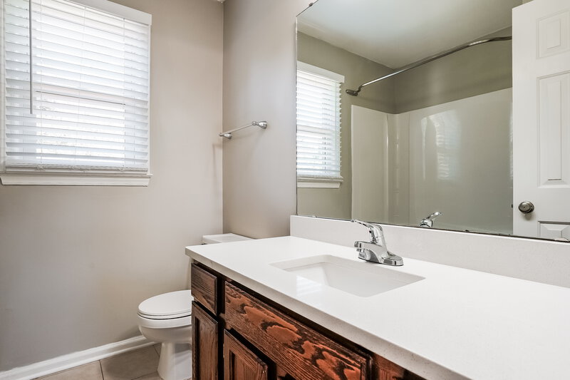 1,755/Mo, 4912 Matlock Ct Apex, NC 27539 Main Bathroom View