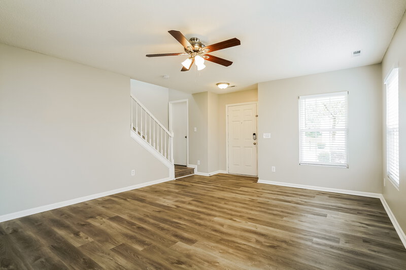 2,310/Mo, 3752 Tryon Ridge Dr Raleigh, NC 27610 Living Room View 3