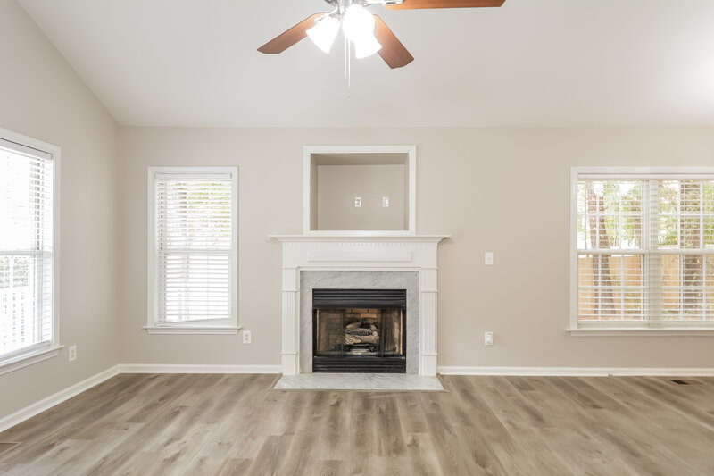 1,825/Mo, 504 Jaffiley Ct Wake Forest, NC 27587 Living Room View