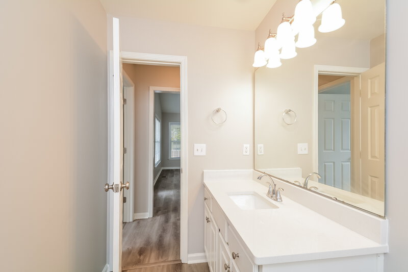 1,825/Mo, 504 Jaffiley Ct Wake Forest, NC 27587 Bathroom View 2
