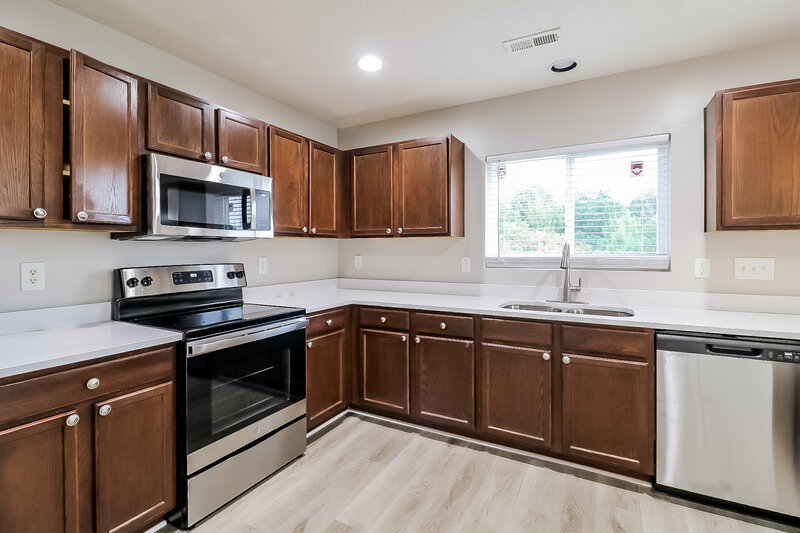 1,900/Mo, 3775 Marshlane Way Raleigh, NC 27610 Kitchen View 2