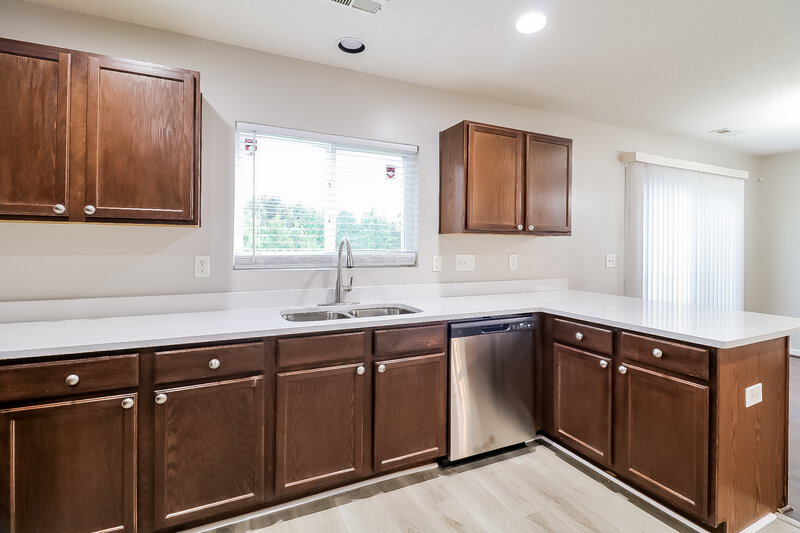 1,900/Mo, 3775 Marshlane Way Raleigh, NC 27610 Kitchen View 3