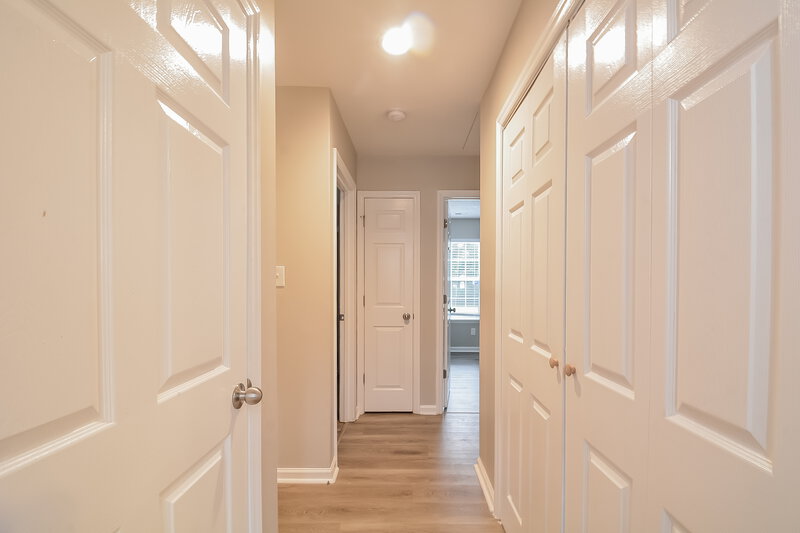 1,680/Mo, 805 Penmon Dr Fuquay Varina, NC 27526 Foyer View