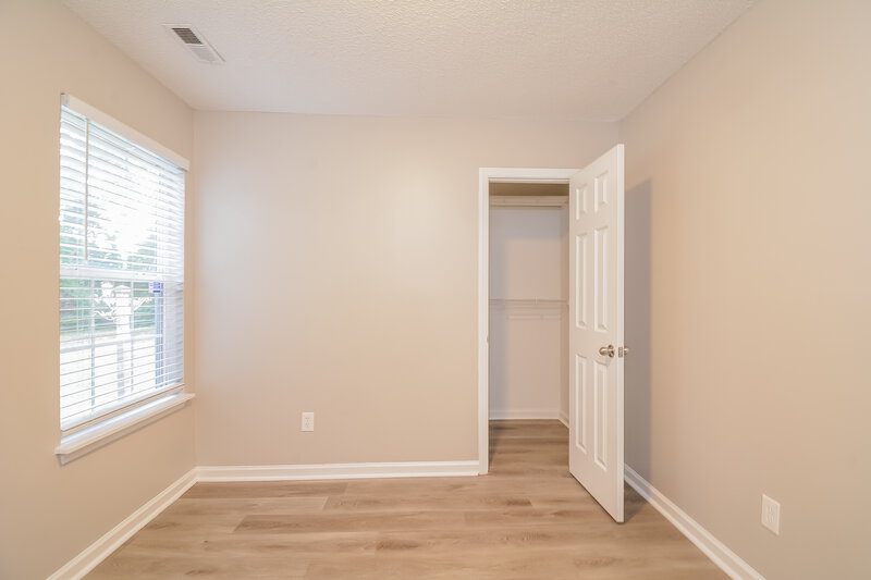 1,680/Mo, 805 Penmon Dr Fuquay Varina, NC 27526 Main Bedroom View 3