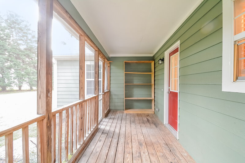 1,680/Mo, 805 Penmon Dr Fuquay Varina, NC 27526 Porch View 2