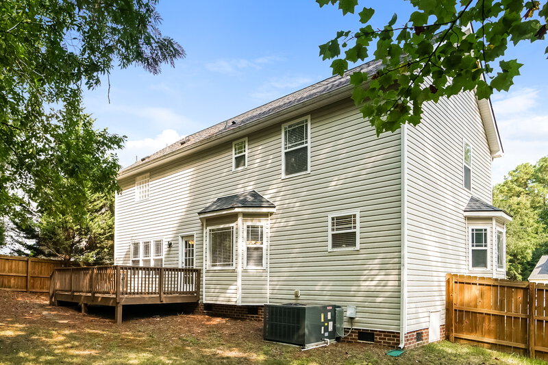 2,190/Mo, 4613 Landover Dale Dr Raleigh, NC 27616 Rear View