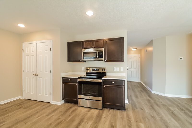 1,695/Mo, 138 Johnston Farms Dr Wilson's Mills, NC 27577 Kitchen View