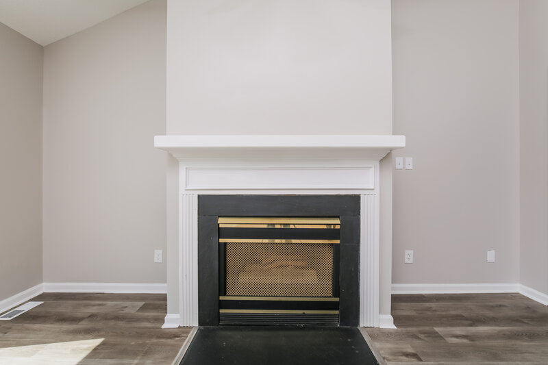 1,865/Mo, 4 Olde Charles Towne Ct Wendell, NC 27591 Living Room View 3