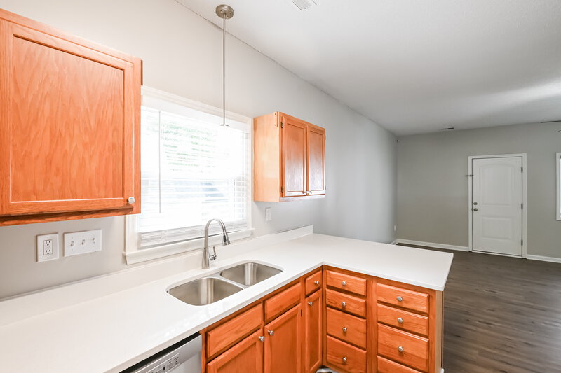 1,895/Mo, 309 Wax Myrtle Ct Cary, NC 27513 Kitchen View