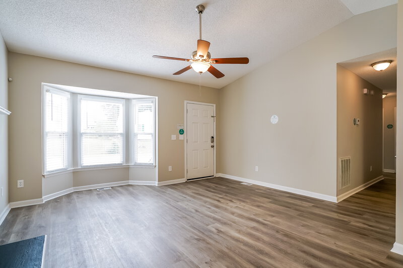 2,520/Mo, 1109 Ujamaa Dr Raleigh, NC 27610 Living Room View