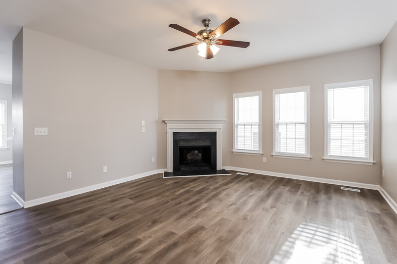 2,040/Mo, 4417 Cardinal Grove Blvd Raleigh, NC 27616 Living Room View