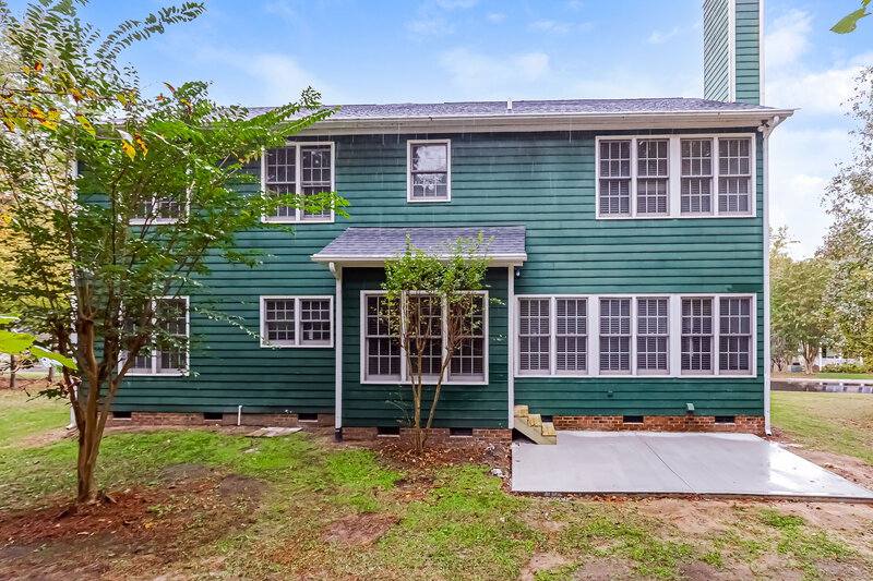 2,790/Mo, 3400 Duveneck Dr Raleigh, NC 27616 Rear View