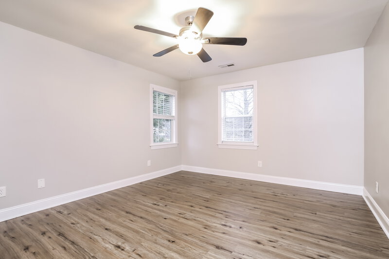 1,795/Mo, 14 Olde Charles Towne Ct Wendell, NC 27591 Main Bedroom View 2