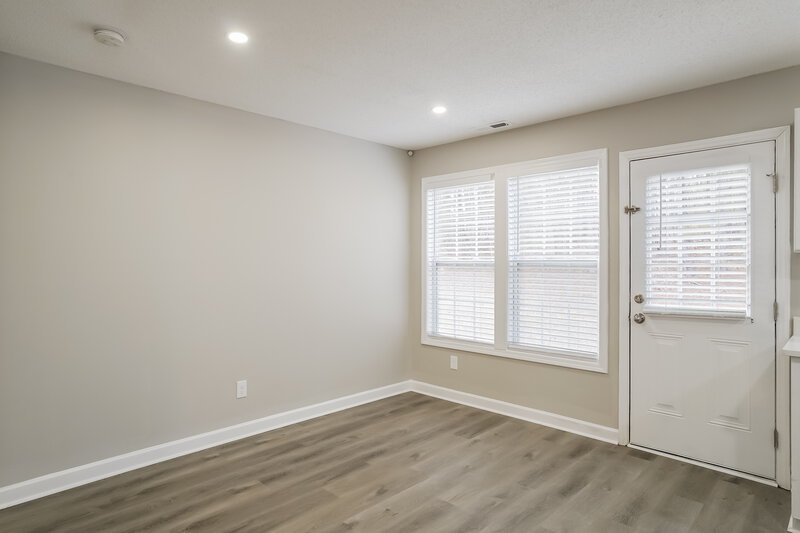 2,000/Mo, 5644 Tealbrook Dr Raleigh, NC 27610 Dining Room View