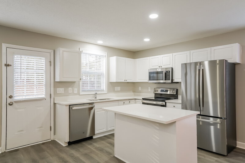 2,000/Mo, 5644 Tealbrook Dr Raleigh, NC 27610 Kitchen View