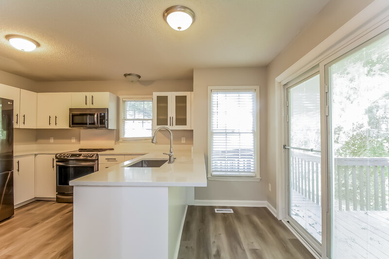1,955/Mo, 2304 Havering Pl Raleigh, NC 27604 Kitchen View
