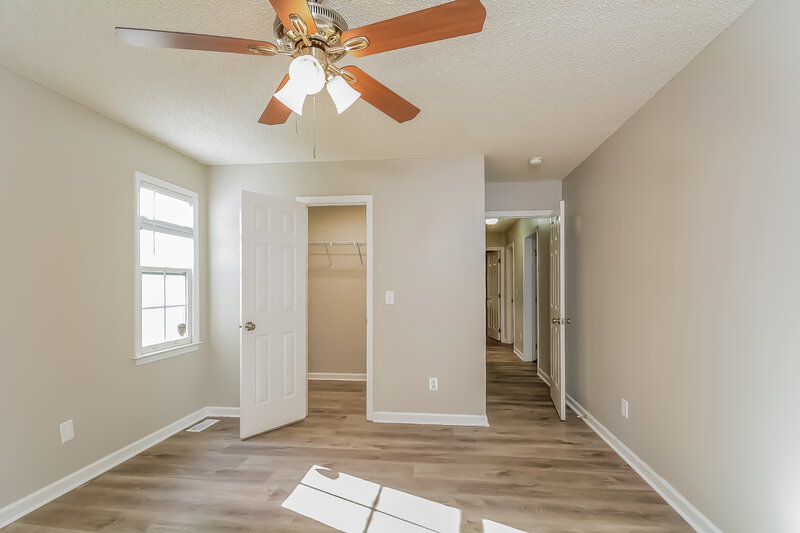 1,955/Mo, 2304 Havering Pl Raleigh, NC 27604 Main Bedroom View