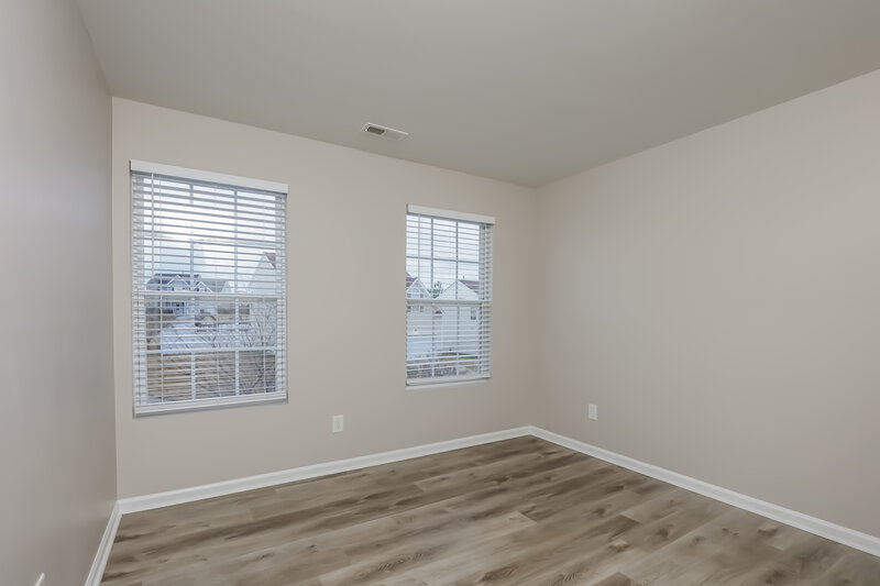 3,220/Mo, 4716 Alenja Ln Raleigh, NC 27616 Bedroom View 2