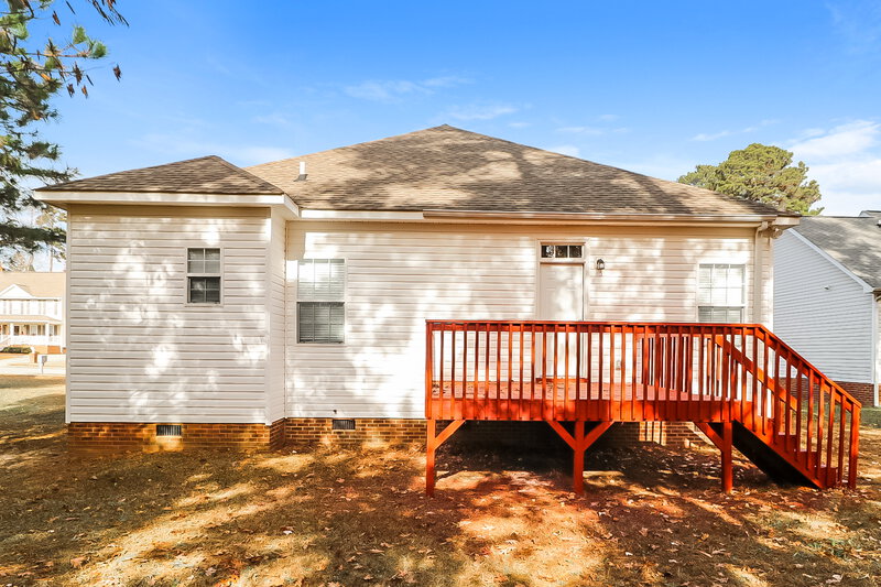 2,670/Mo, 1320 Ujamaa Dr Raleigh, NC 27610 Rear View