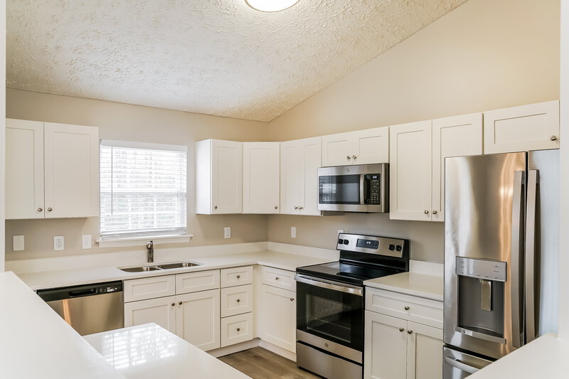 2,025/Mo, 5848 Brambleton Ave Raleigh, NC 27610 Kitchen View