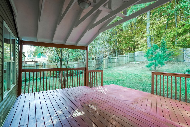 1,640/Mo, 45 Nancy Ct Clayton, NC 27520 Covered Porch View