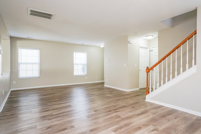 2,070/Mo, 8143 Cohosh Ct Raleigh, NC 27616 Dining Room View 2