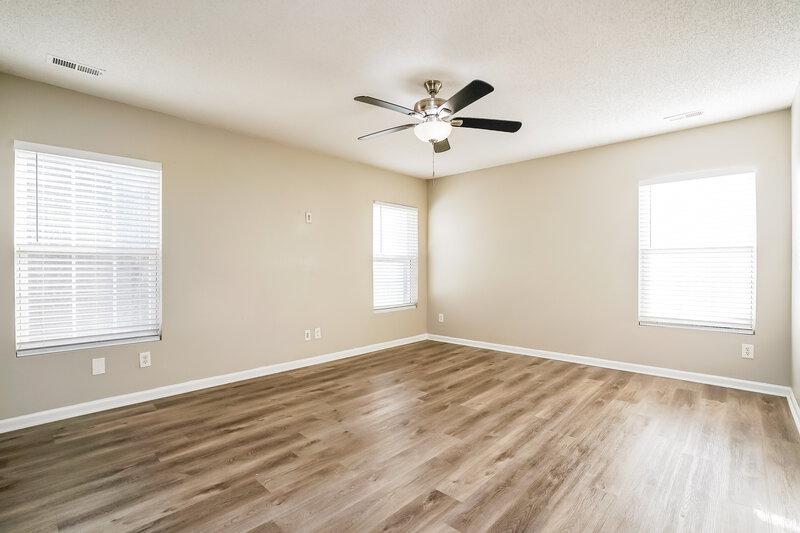 2,070/Mo, 8143 Cohosh Ct Raleigh, NC 27616 Main Bedroom View