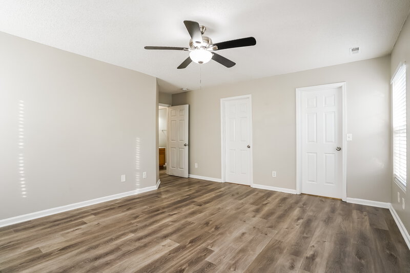 2,070/Mo, 8143 Cohosh Ct Raleigh, NC 27616 Main Bedroom View 2