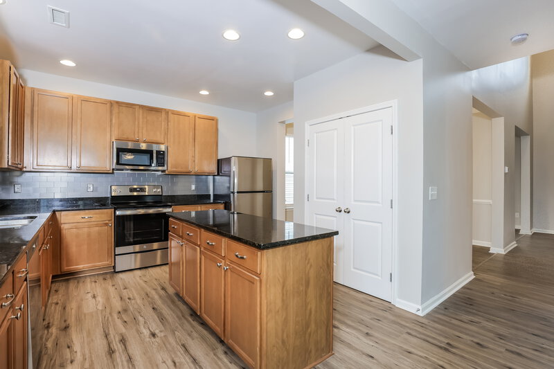 2,515/Mo, 316 Plott Hound Ln Wake Forest, NC 27587 Kitchen View