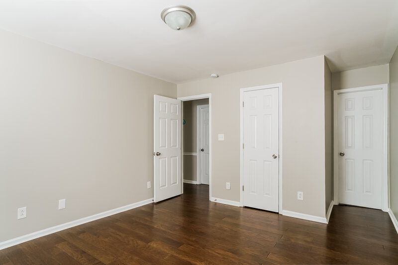 1,935/Mo, 7329 N Thorncliff Pl Raleigh, NC 27616 Bedroom View 2