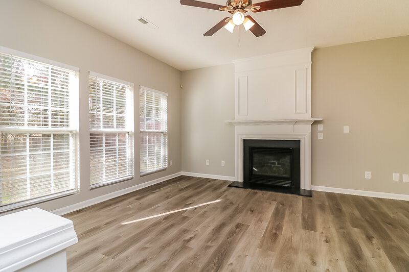 2,660/Mo, 3024 Hayling Dr Raleigh, NC 27610 Living Room View