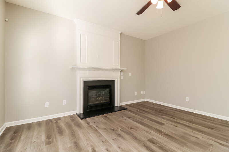 2,660/Mo, 3024 Hayling Dr Raleigh, NC 27610 Living Room View 2