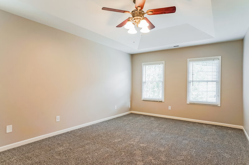 2,565/Mo, 2421 Barton Oaks Dr Raleigh, NC 27614 Main Bedroom View