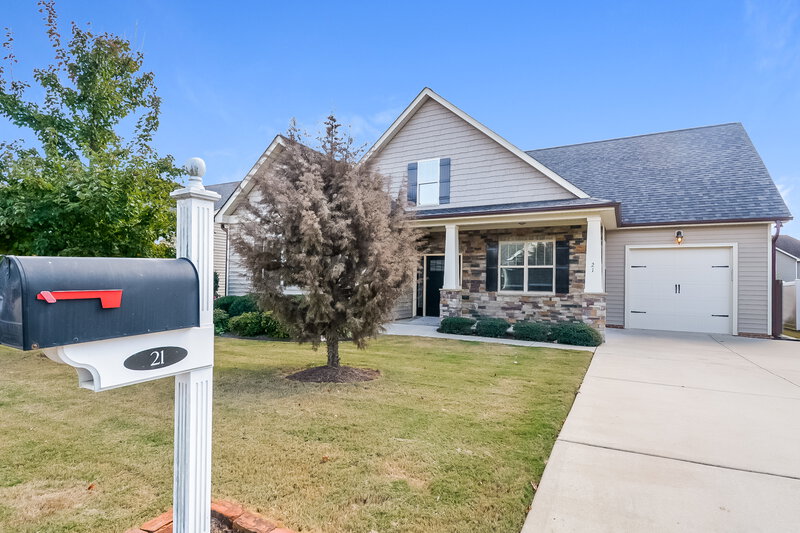 2,155/Mo, 21 Hawthorne Ln Youngsville, NC 27596 Front View