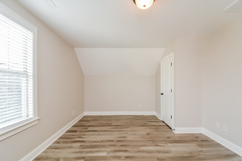 2,155/Mo, 21 Hawthorne Ln Youngsville, NC 27596 Bedroom View 2