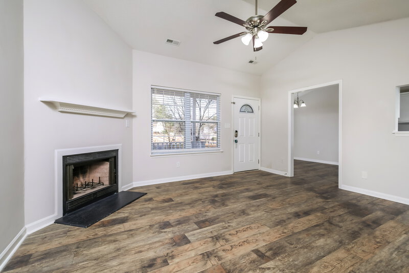 1,680/Mo, 746 Brewers Glynn Ct Wake Forest, NC 27587 Living Room View 2