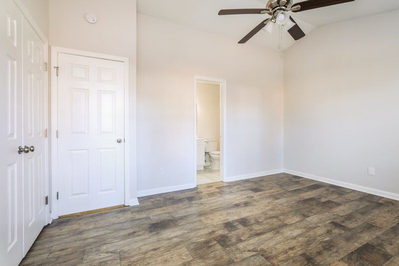 1,680/Mo, 746 Brewers Glynn Ct Wake Forest, NC 27587 Main Bedroom View 2