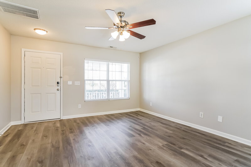 1,840/Mo, 6412 Guard Hill Dr Raleigh, NC 27610 Living Room View 2