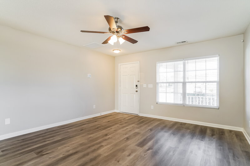 1,840/Mo, 6412 Guard Hill Dr Raleigh, NC 27610 Living Room View 3