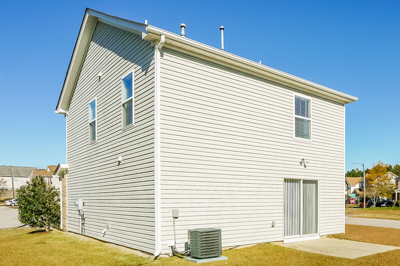 1,840/Mo, 6412 Guard Hill Dr Raleigh, NC 27610 Rear View