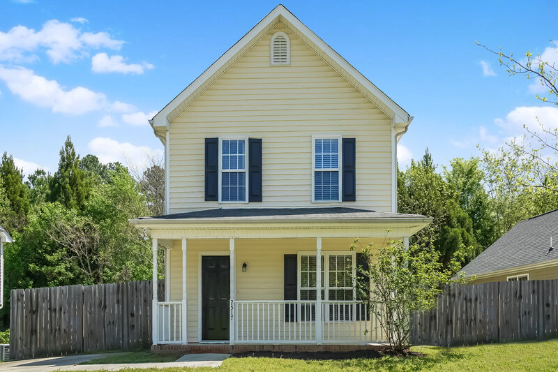 1,810/Mo, 2517 Dandridge Dr Raleigh, NC 27610 External View